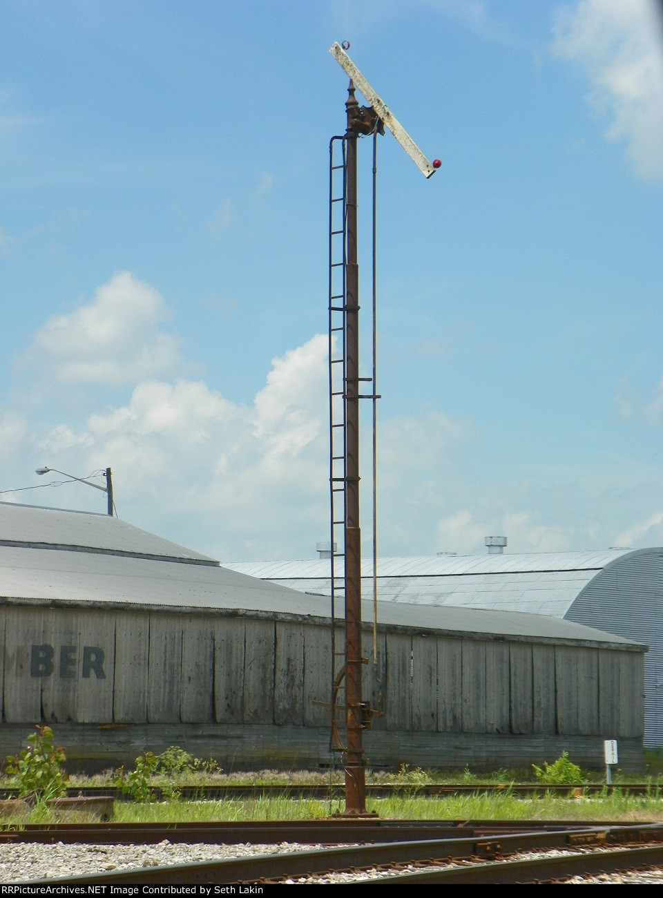 Crossing of PRR and LE&amp;W